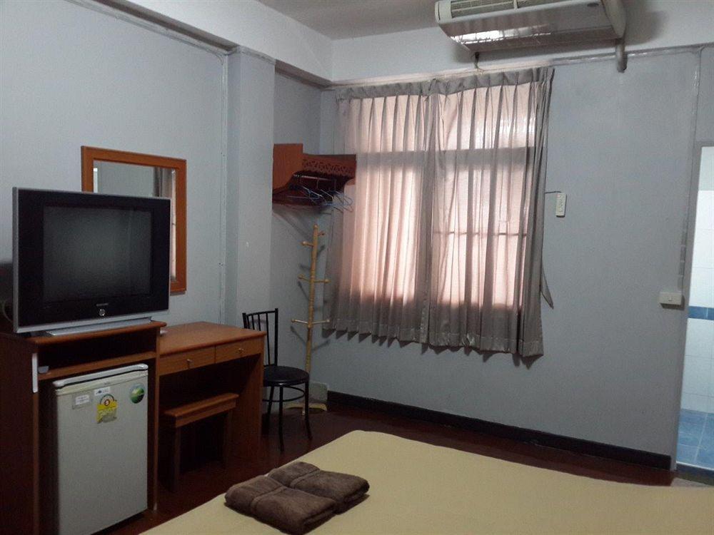 White Orchid Inn I Бангкок Екстер'єр фото
