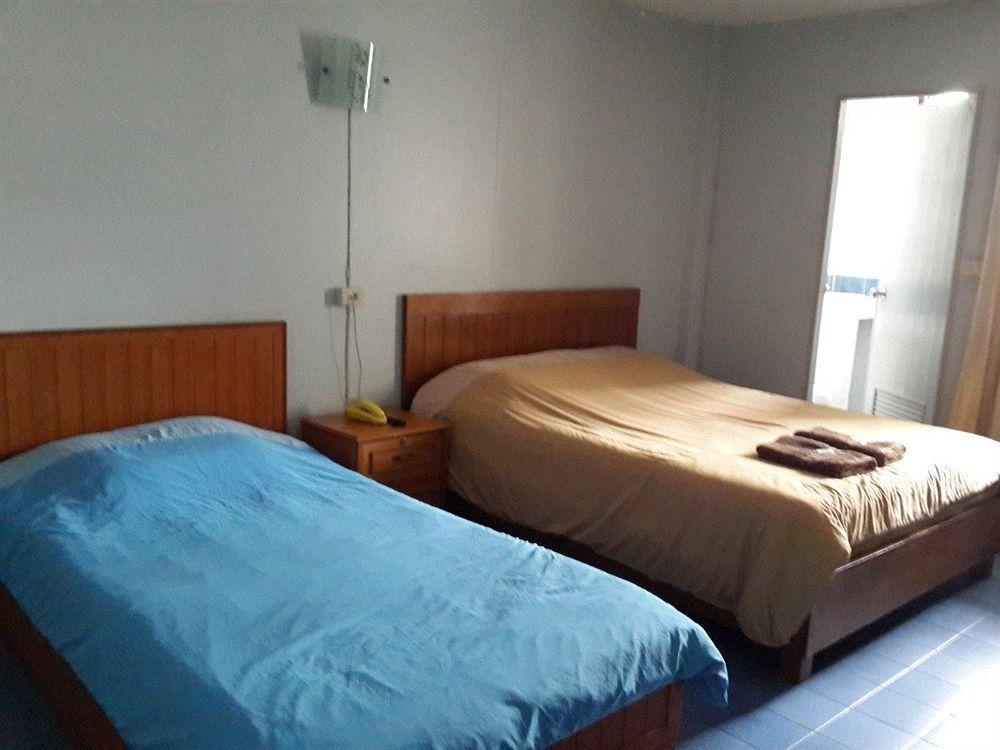 White Orchid Inn I Бангкок Екстер'єр фото